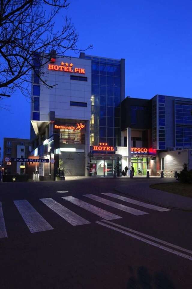 Отель Hotel Pik Миколув-4